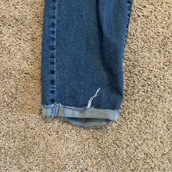 Denizen from Levi’s Mid-Rise Boyfriend Distressed Cuffed Jeans 12 W31 - Picture 4 of 11
